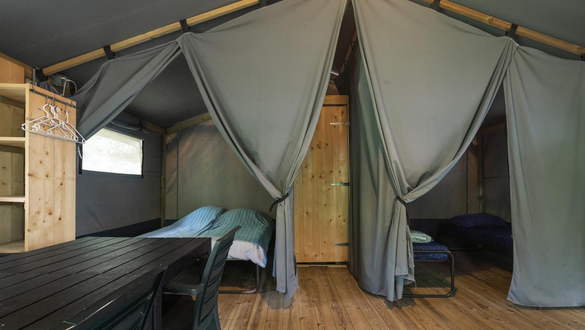 Camping Rcn Les Collines De กาสเตลลาน ภายนอก รูปภาพ