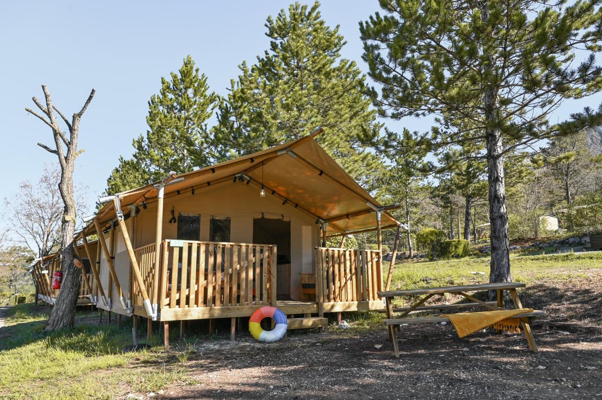 Camping Rcn Les Collines De กาสเตลลาน ห้อง รูปภาพ