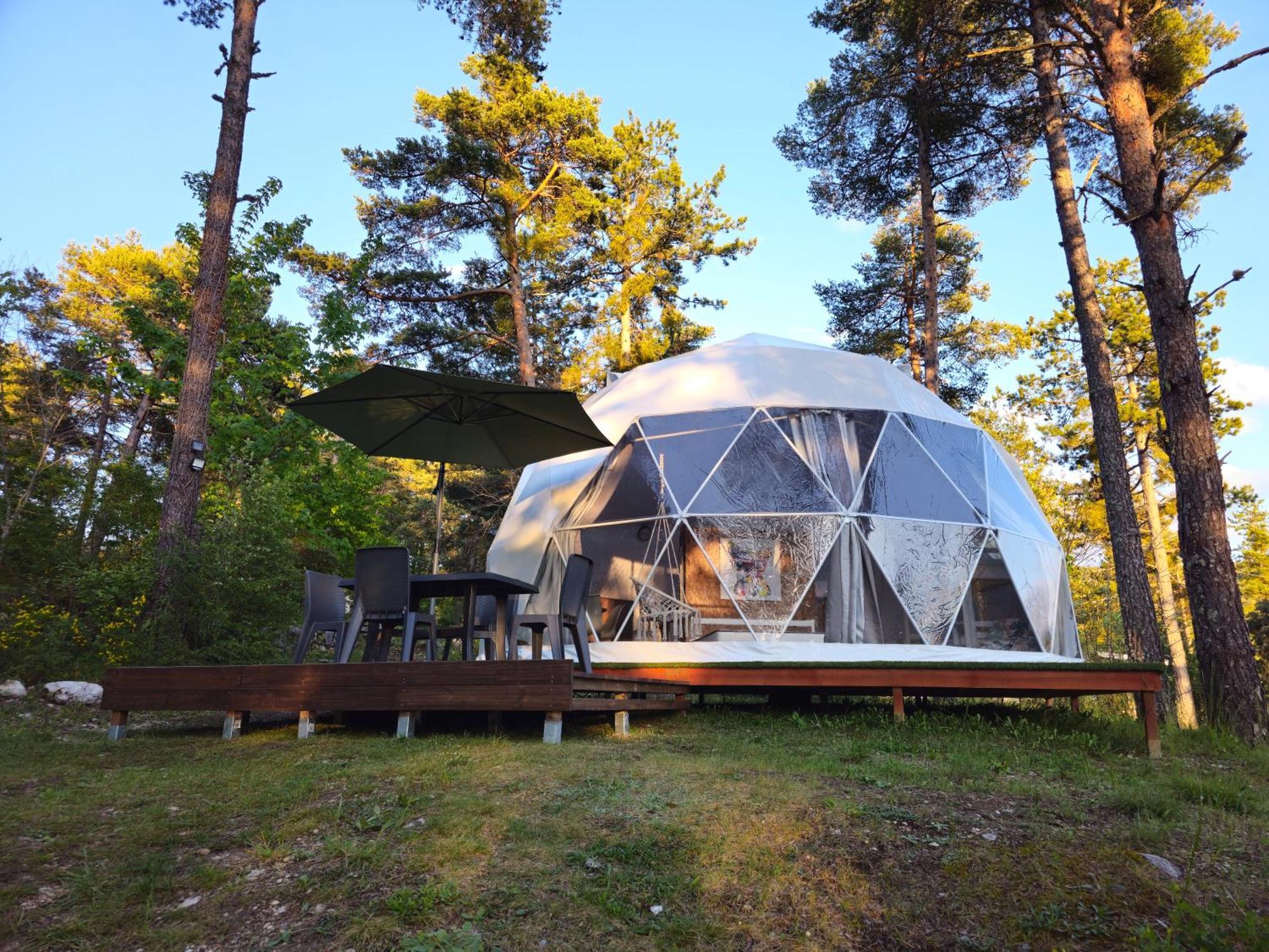 Camping Rcn Les Collines De กาสเตลลาน ภายนอก รูปภาพ